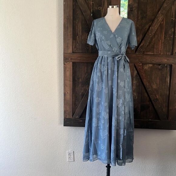 NWT Simplee Short Sleeve Wrap Maxi Dress V Neck Burnout Floral Formal Dress - Picture 3 of 14